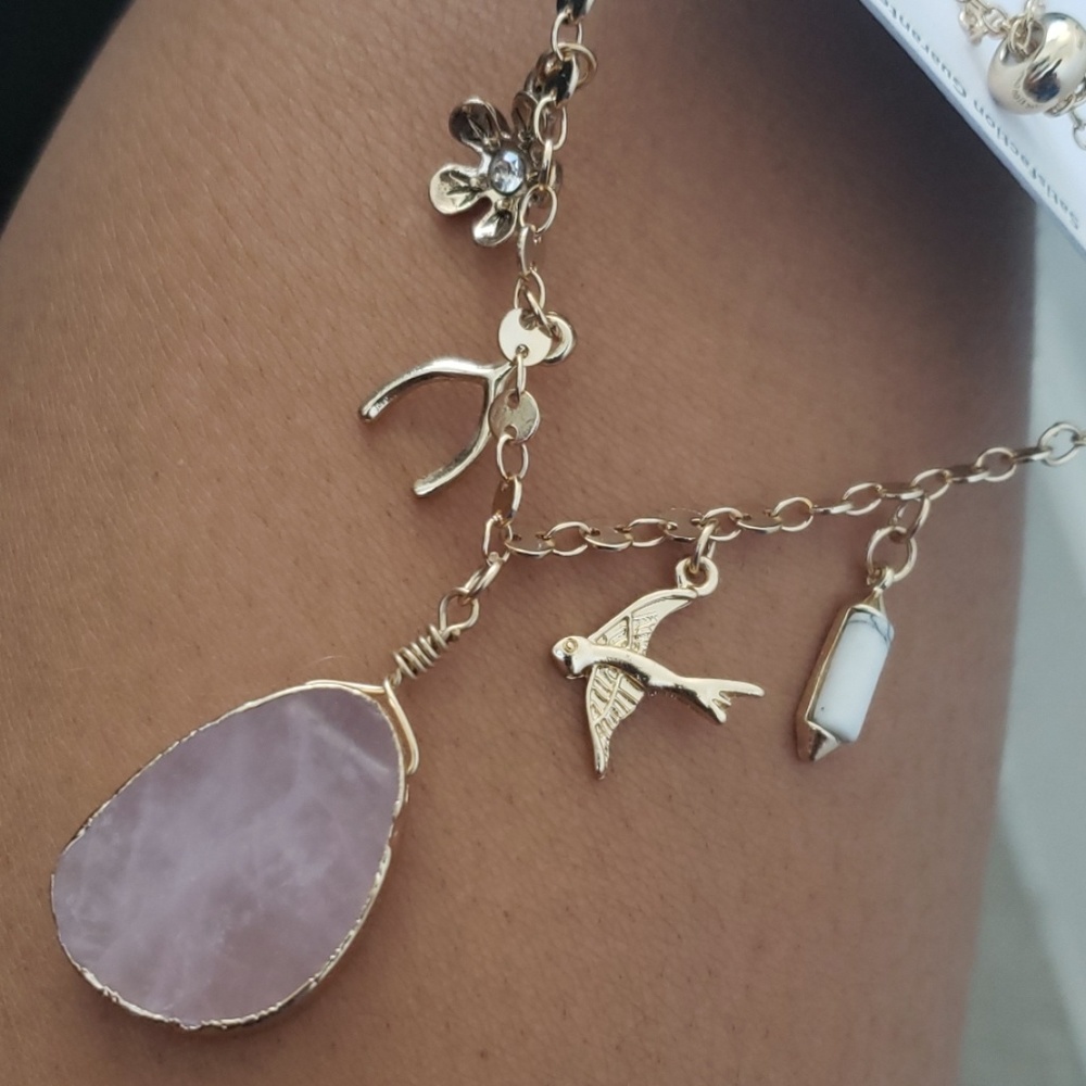 Beautiful Glass & Genuine stone accents Necklace